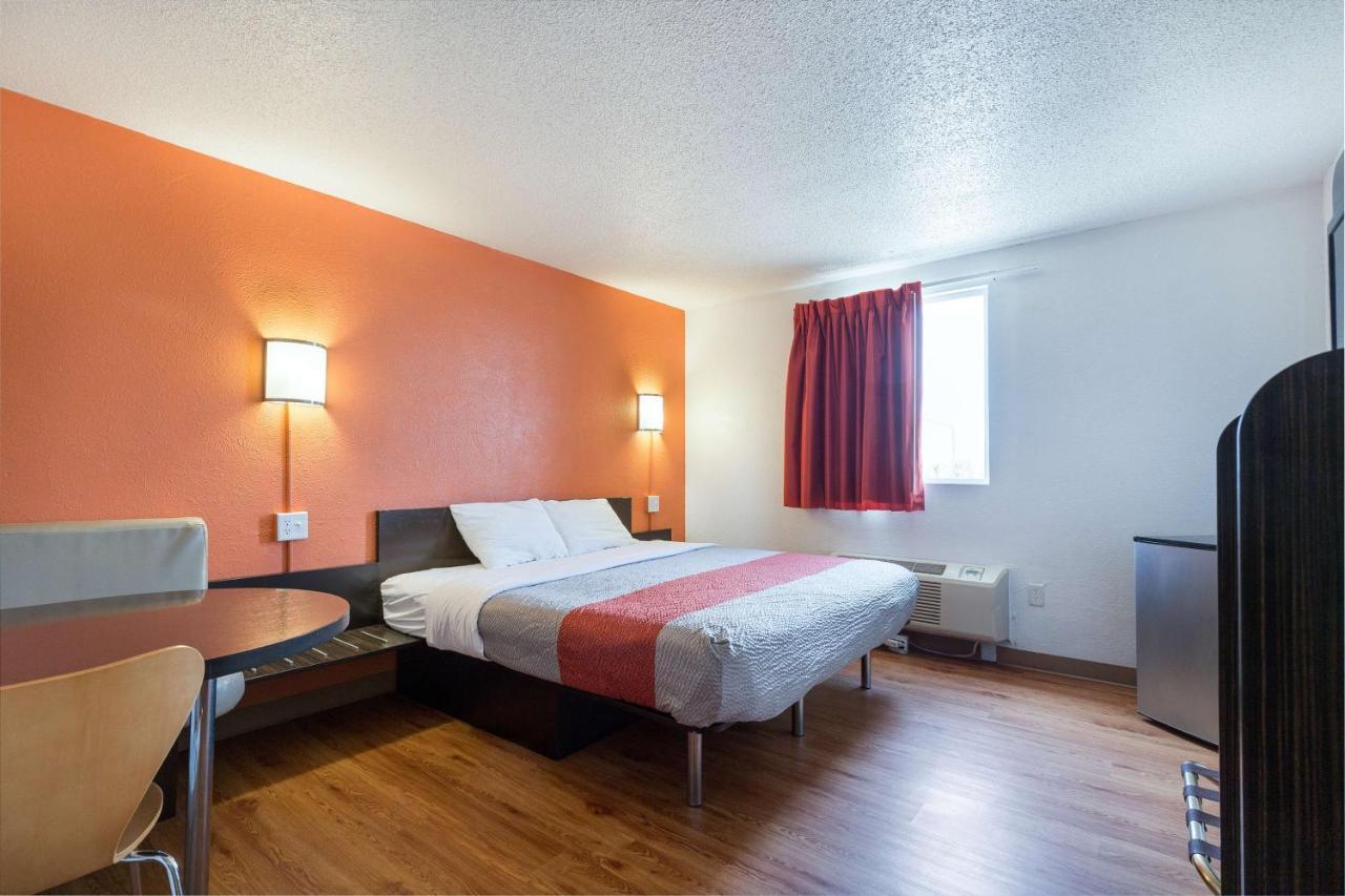 Motel 6-Lincoln, Il Bagian luar foto