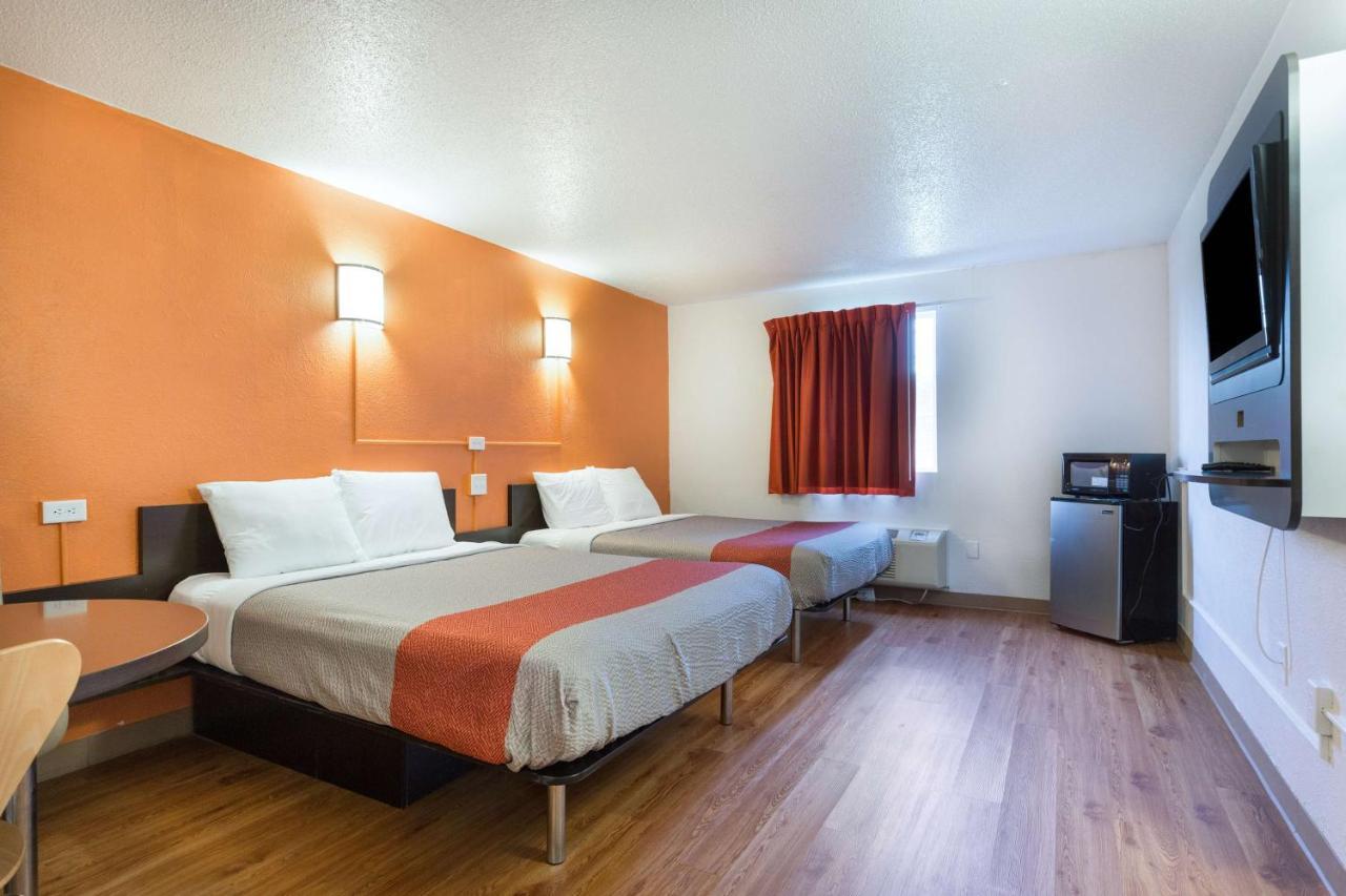 Motel 6-Lincoln, Il Bagian luar foto